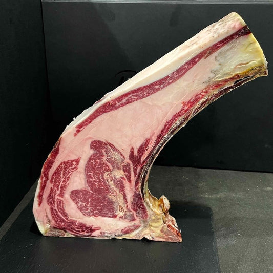 Costata di Black Angus Italia "La Presidenziale" Dry Aged vista frontale