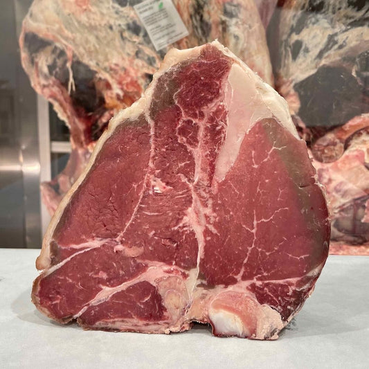 T-bone di Fassona Piemontese vista frontale
