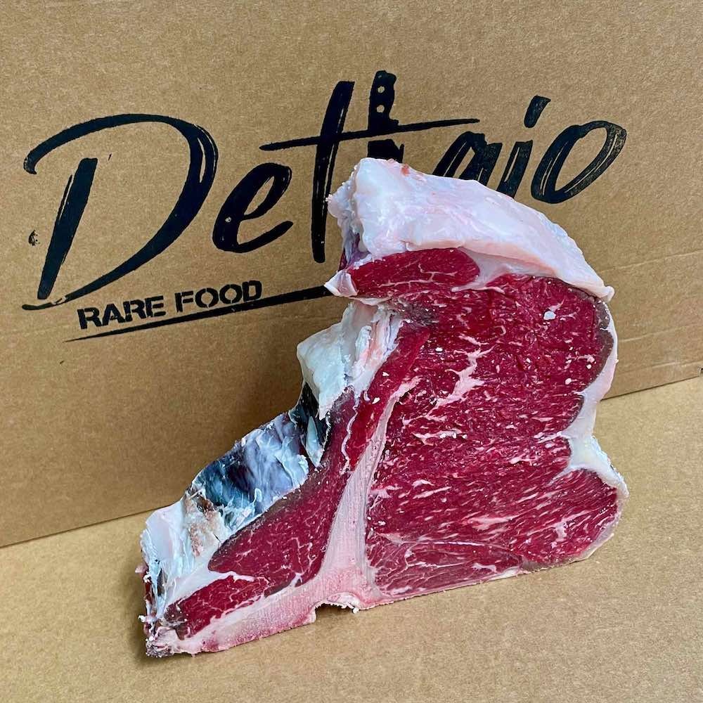 T-Bone di Chianina ITA vista inclinata