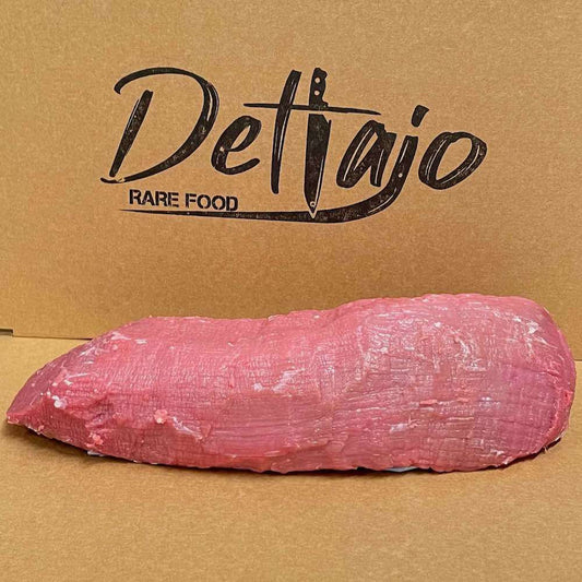 Girello di bovino adulto vista frontale