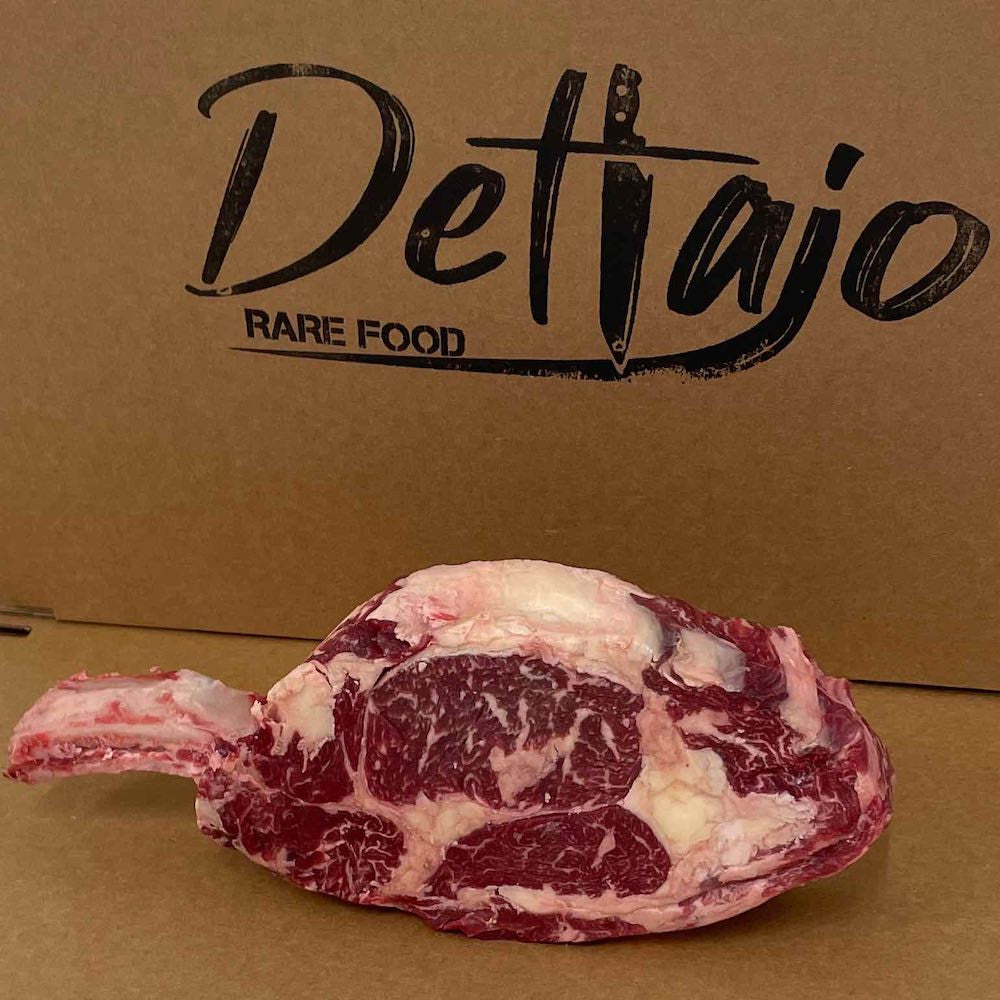 Cowboy Steak di Minhota vista inclinata