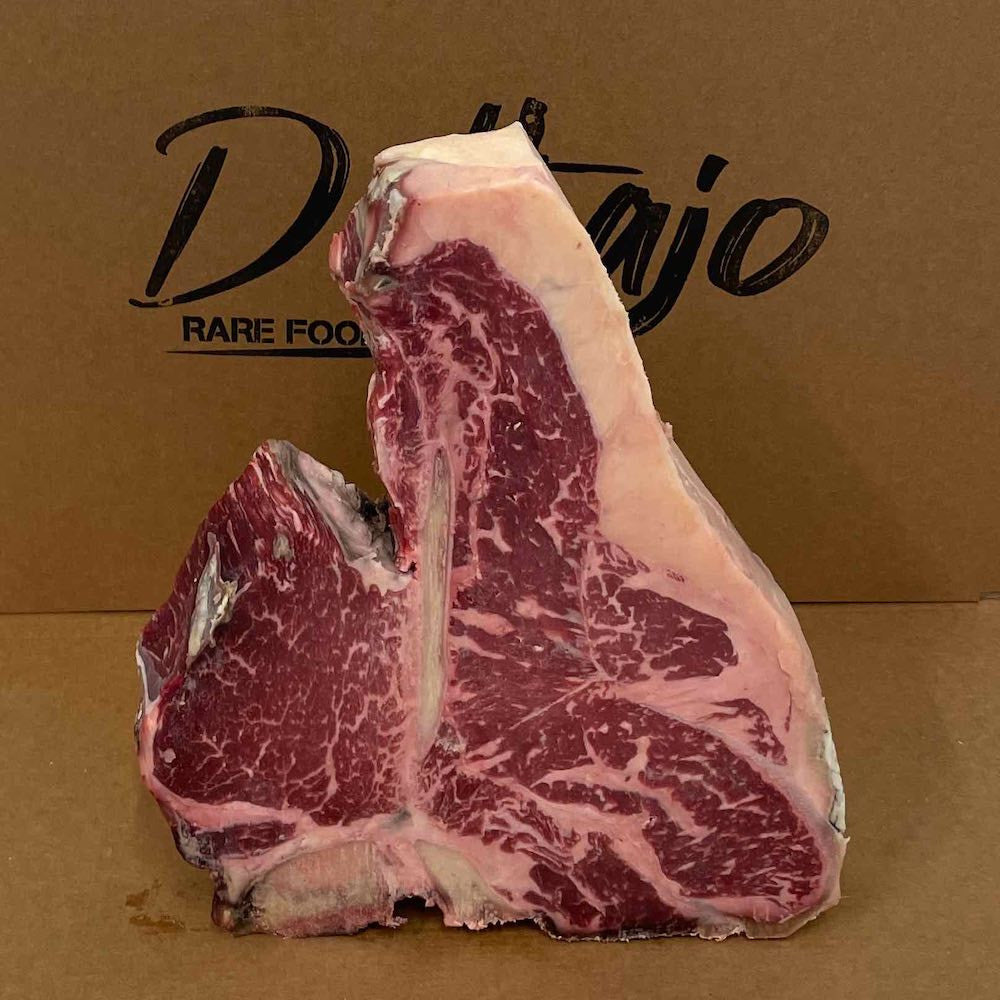 T-bone di Buey Angus vista inclinata